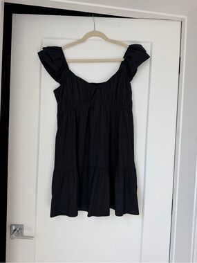 Abercrombie & Fitch Black Mini Dress with Ruffle Sleeves